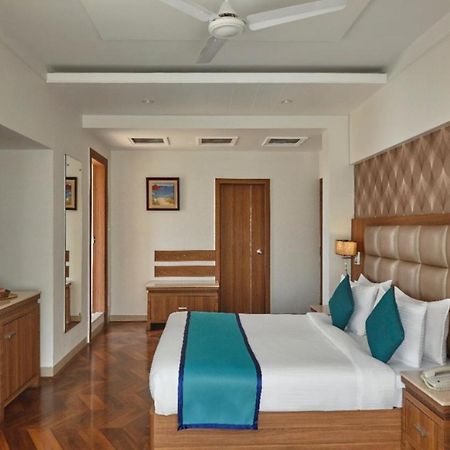 Click Hotel Nashik Εξωτερικό φωτογραφία