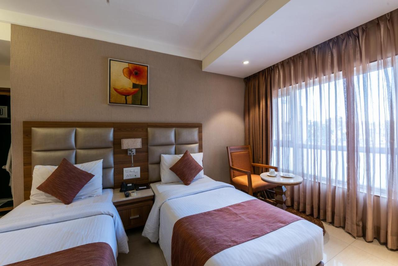 Click Hotel Nashik Εξωτερικό φωτογραφία